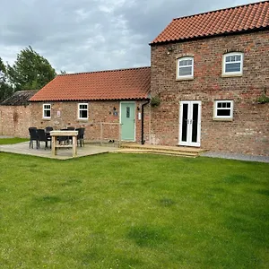 The Dairy, Field House Farm, Countryside Near York , Wilberfoss United Kingdom